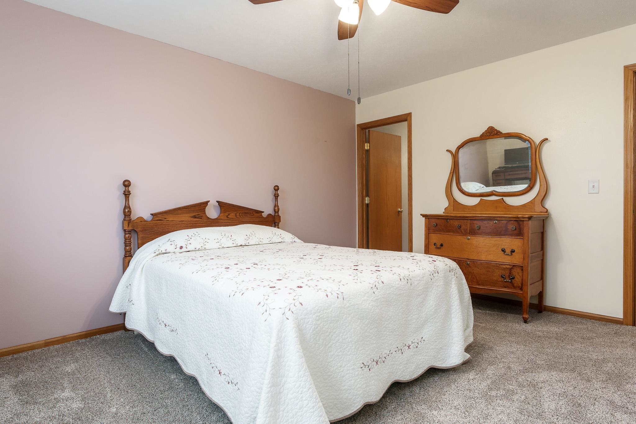 2504 Edgewood Drive
