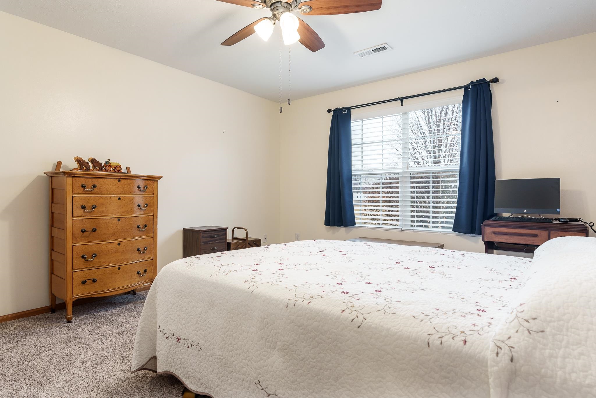 2504 Edgewood Drive