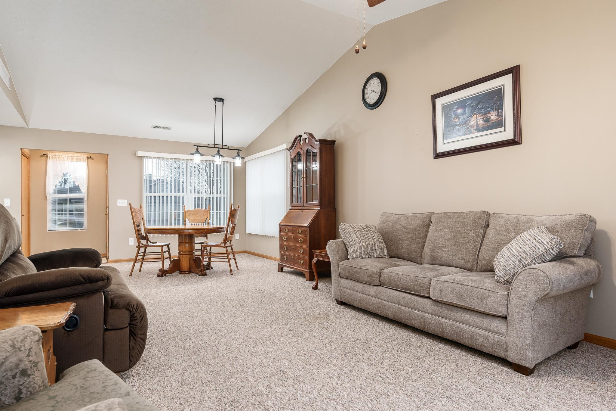 2504 Edgewood Drive