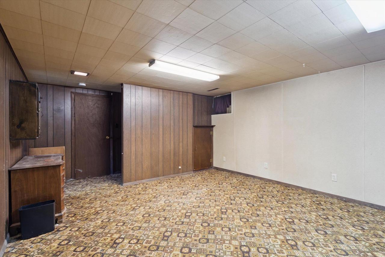 1343 Highland Avenue
