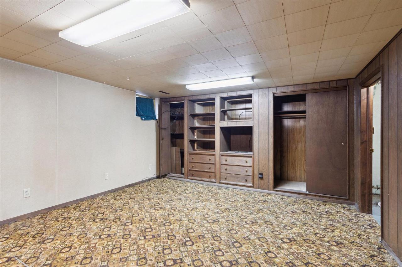 1343 Highland Avenue