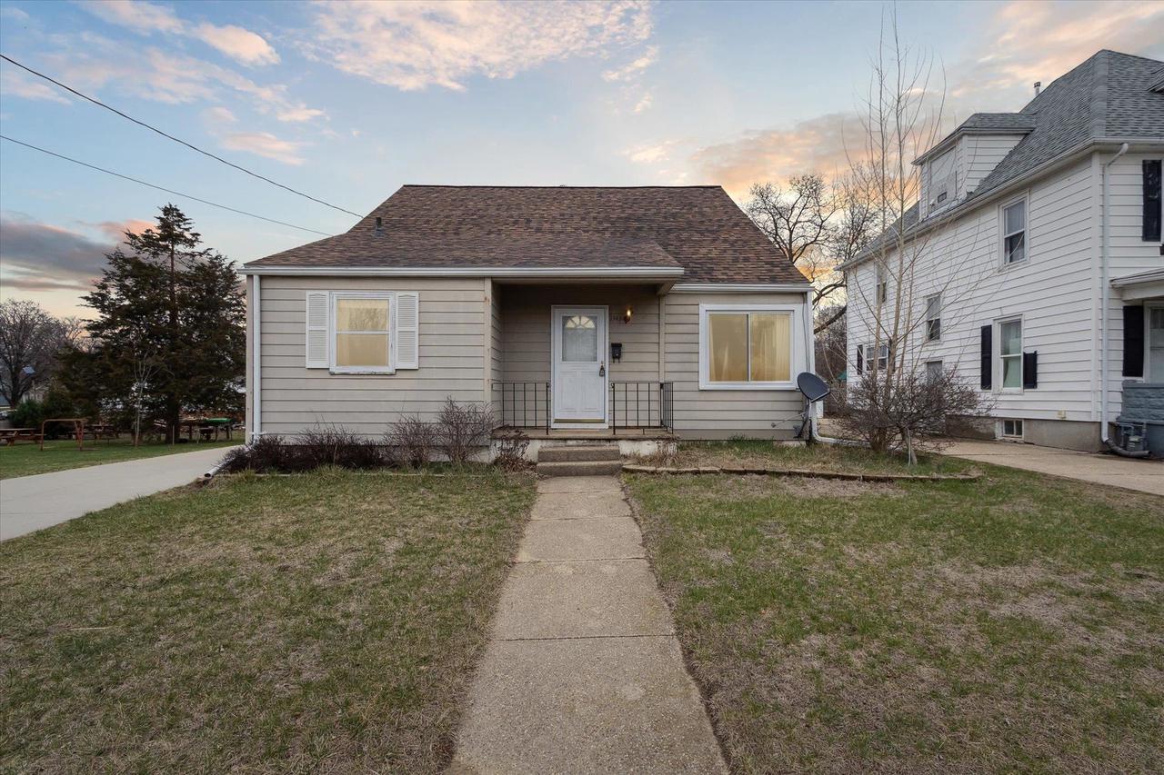 1343 Highland Avenue