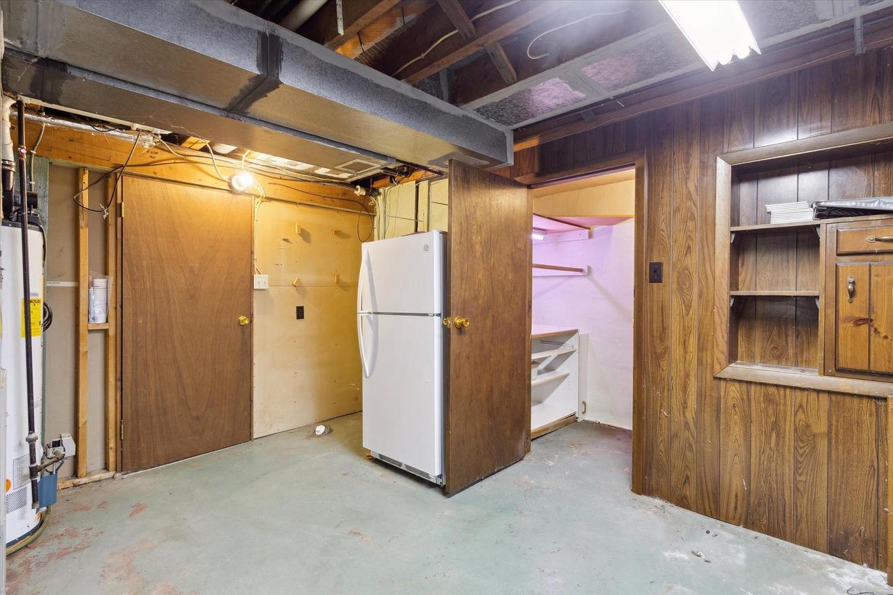 1343 Highland Avenue