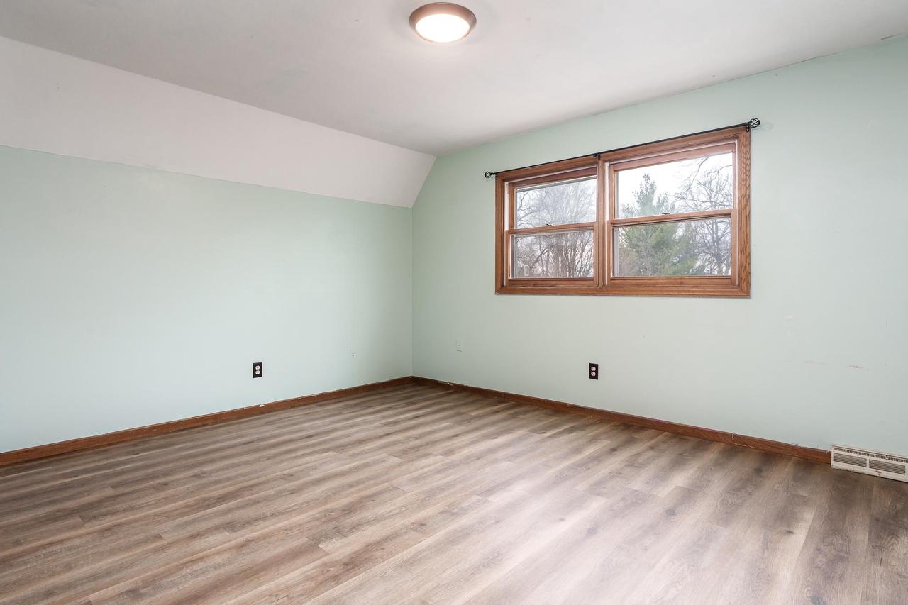 11432 South Smythe School Road