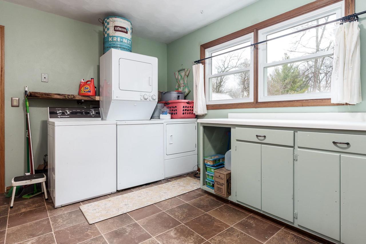 11432 South Smythe School Road