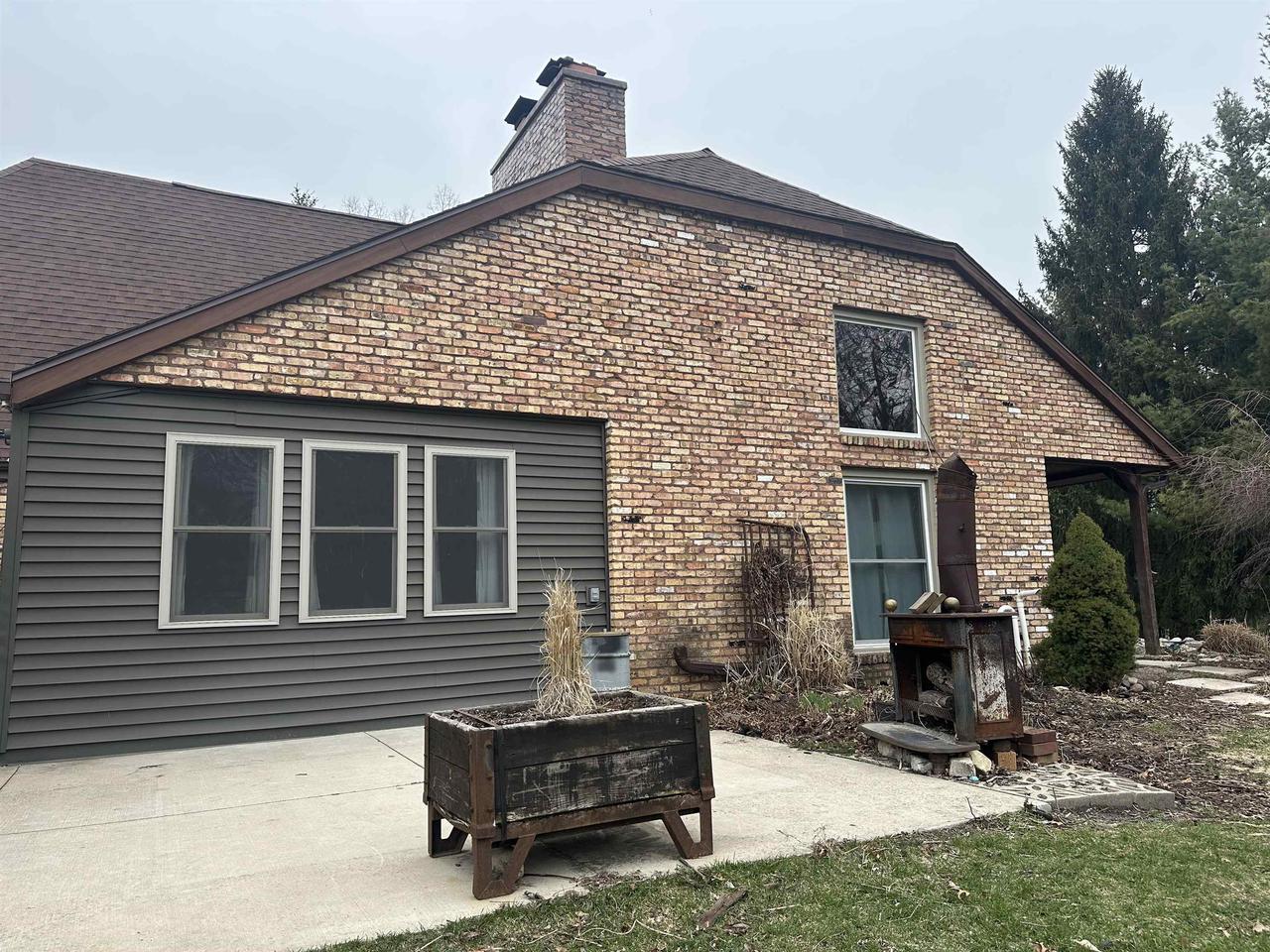 11432 South Smythe School Road