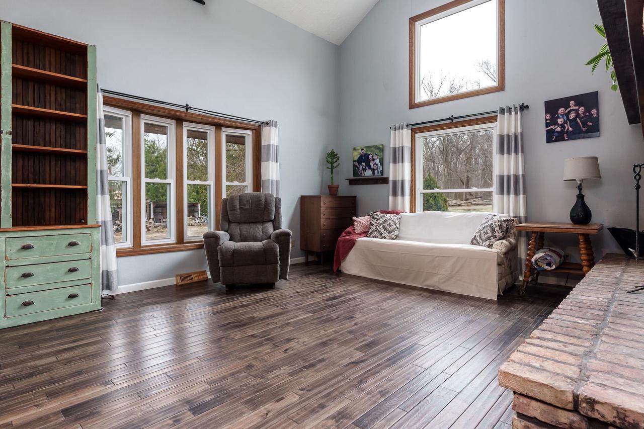 11432 South Smythe School Road