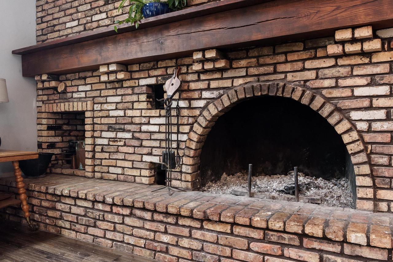 11432 South Smythe School Road