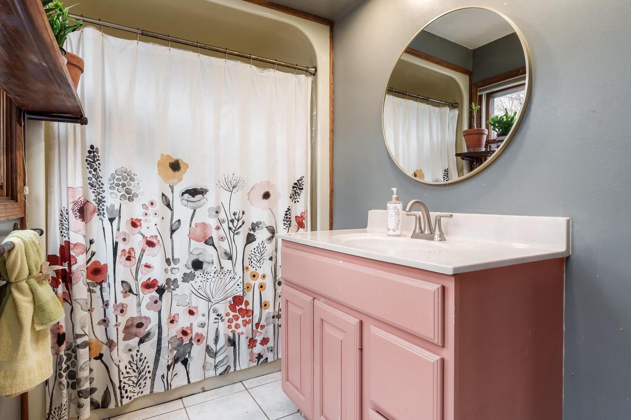 11432 South Smythe School Road