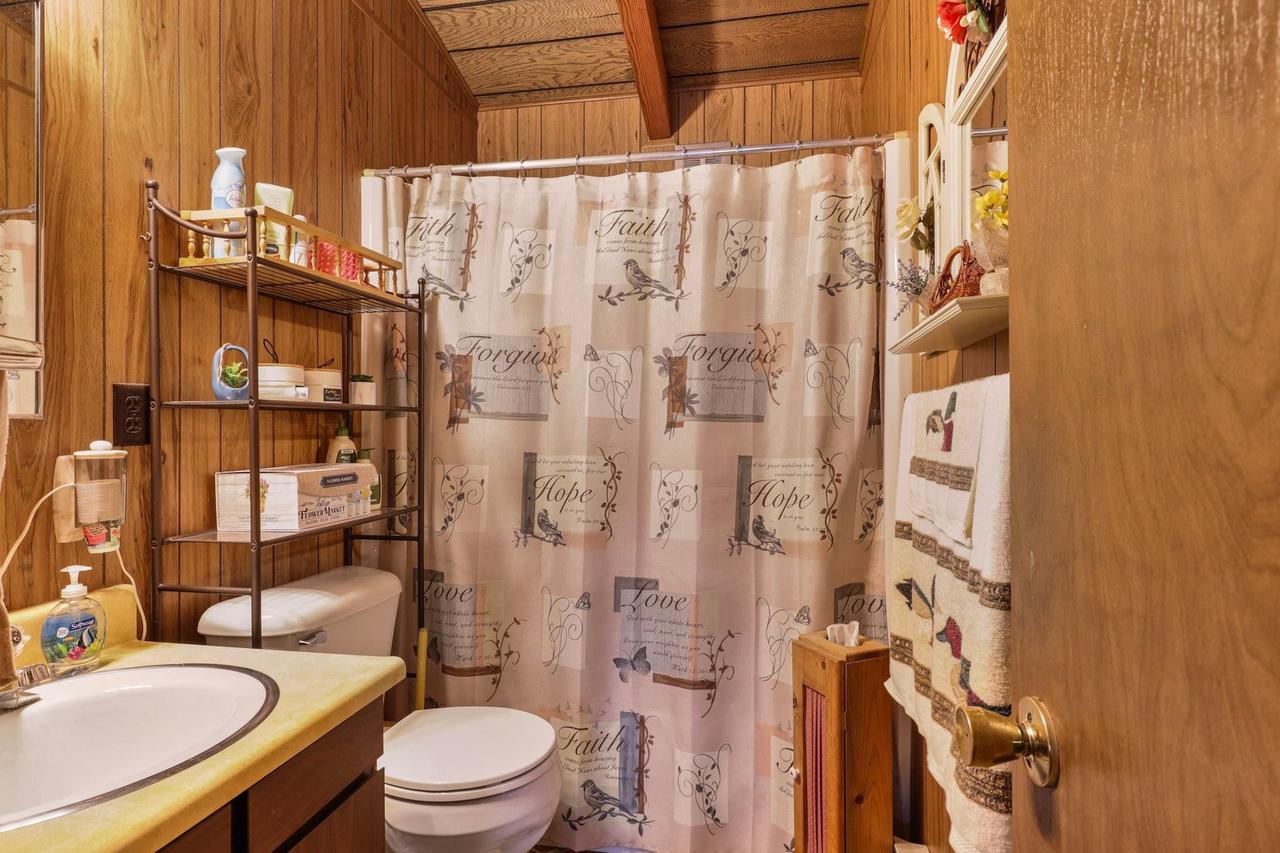 333 Lions Head Court