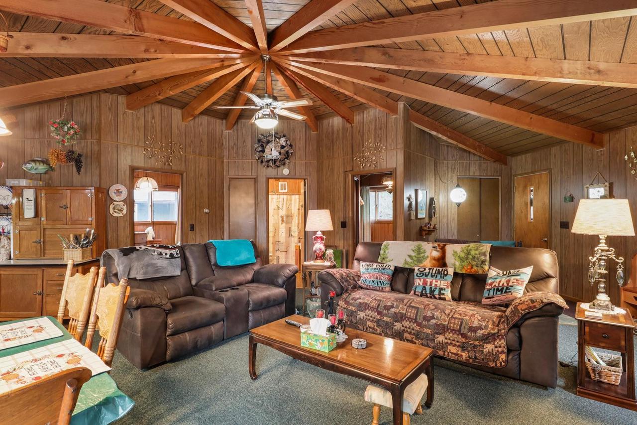 333 Lions Head Court