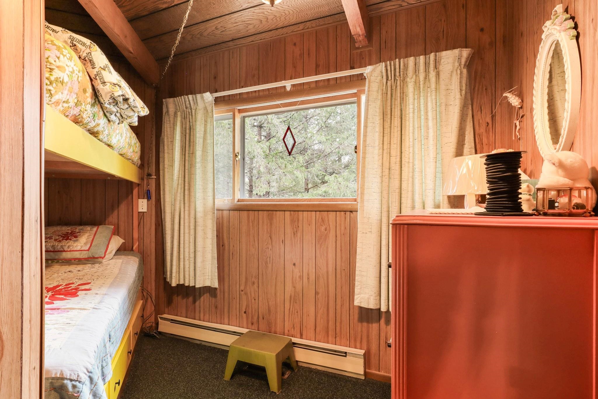 333 Lions Head Court