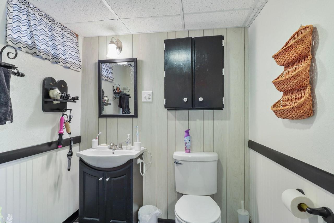 333 Lions Head Court