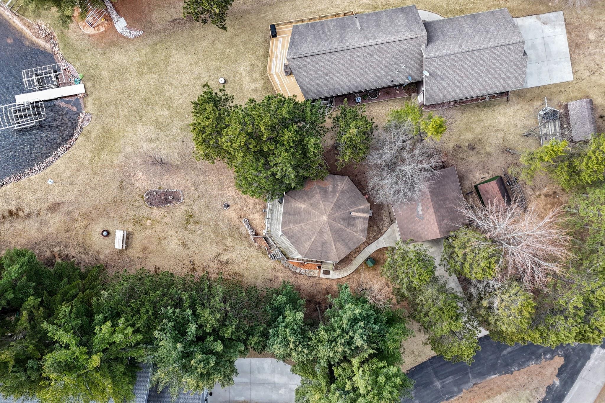 333 Lions Head Court