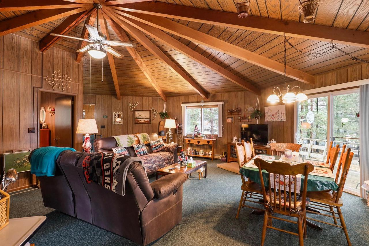 333 Lions Head Court