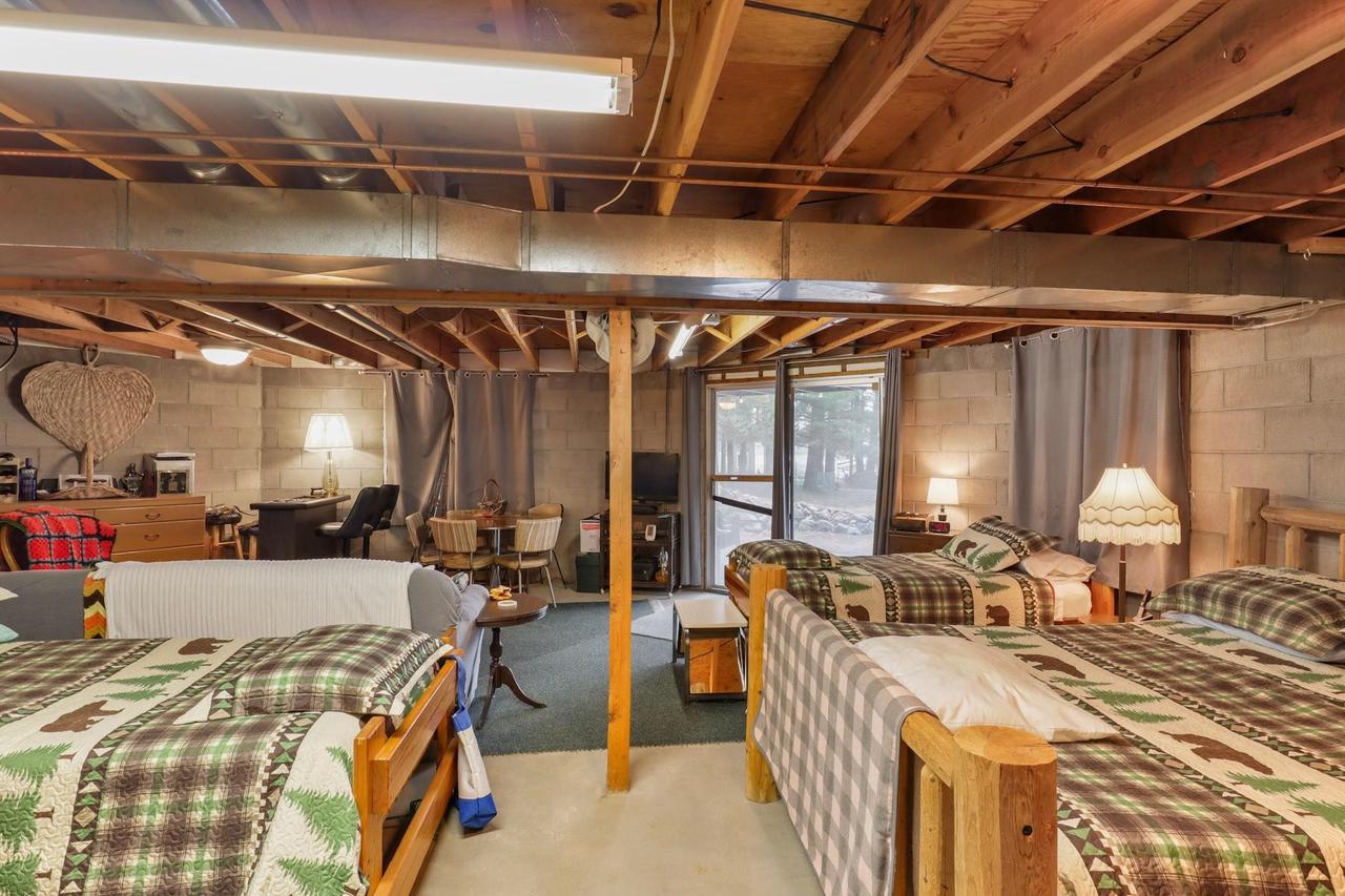 333 Lions Head Court