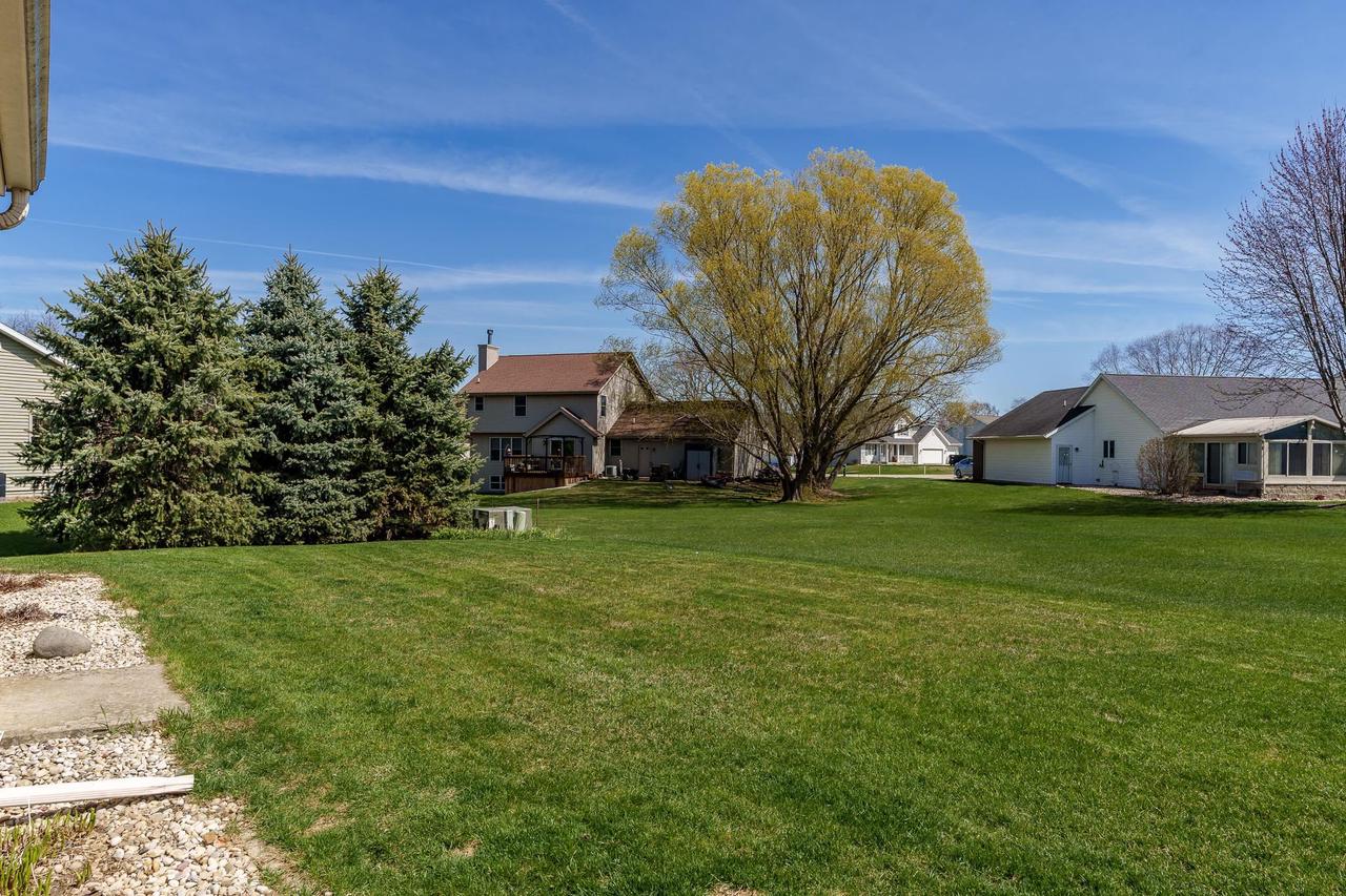 2827 South Waterford Court