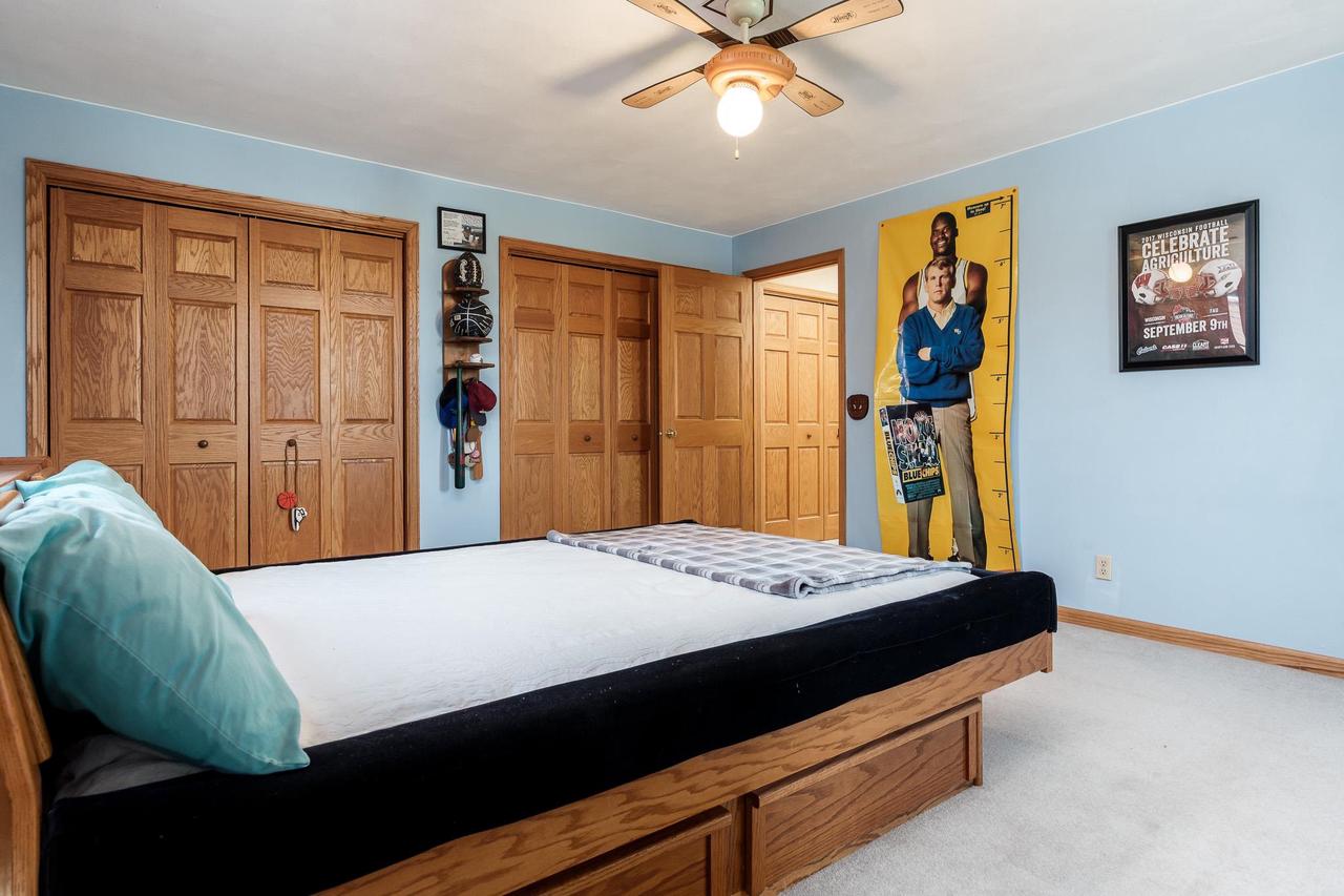 2827 South Waterford Court