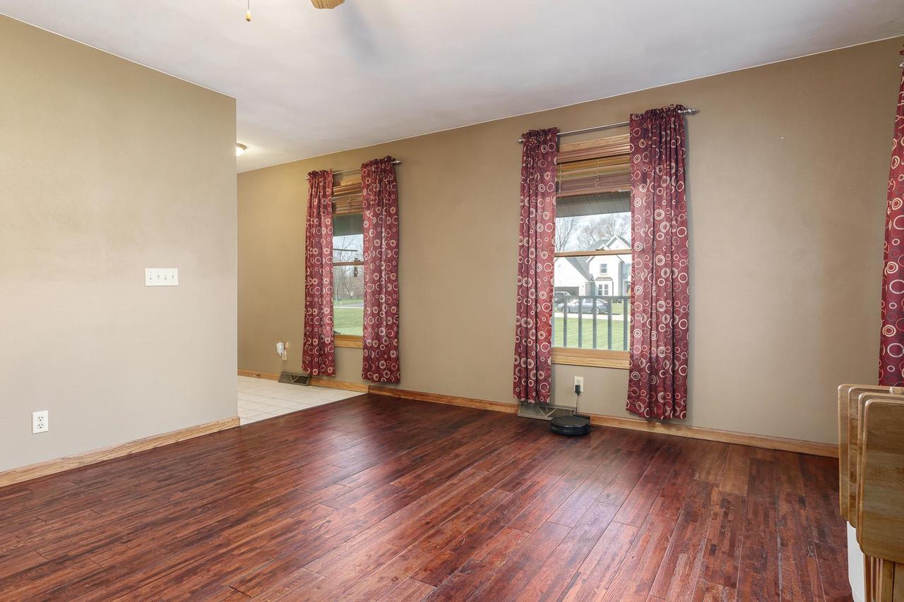 2827 South Waterford Court