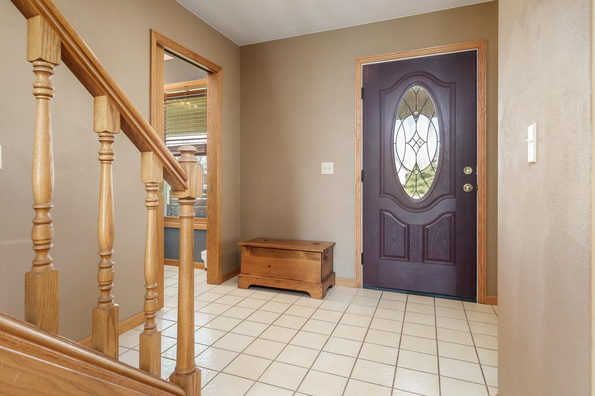 2827 S Waterford Court