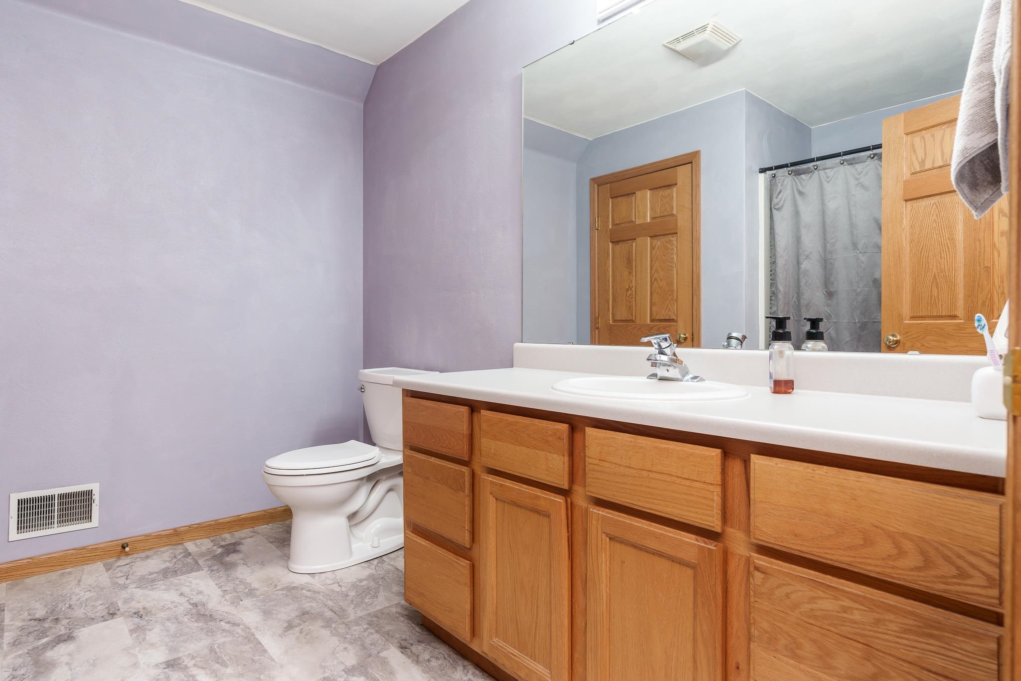 2827 S Waterford Court