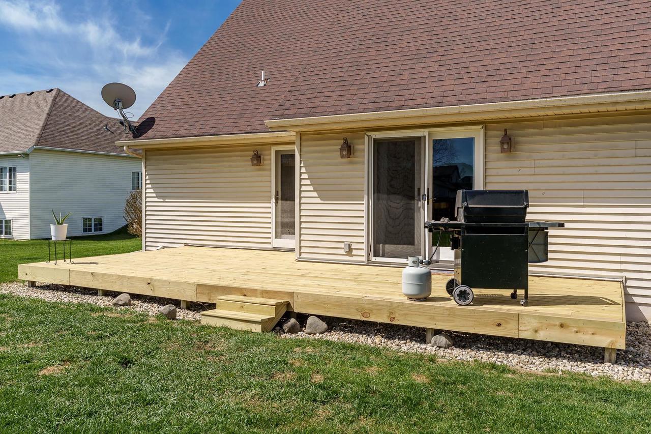 2827 South Waterford Court