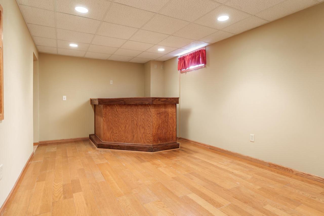 2827 South Waterford Court