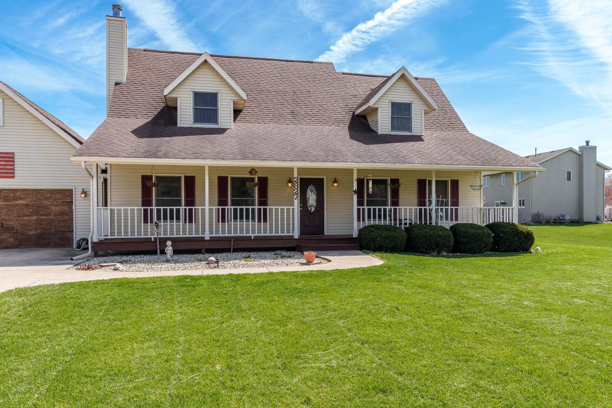 2827 S Waterford Court