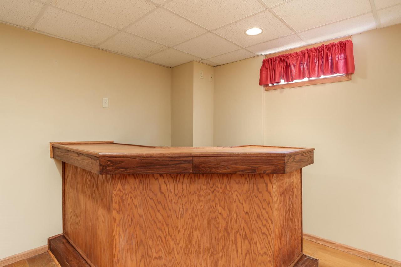 2827 South Waterford Court