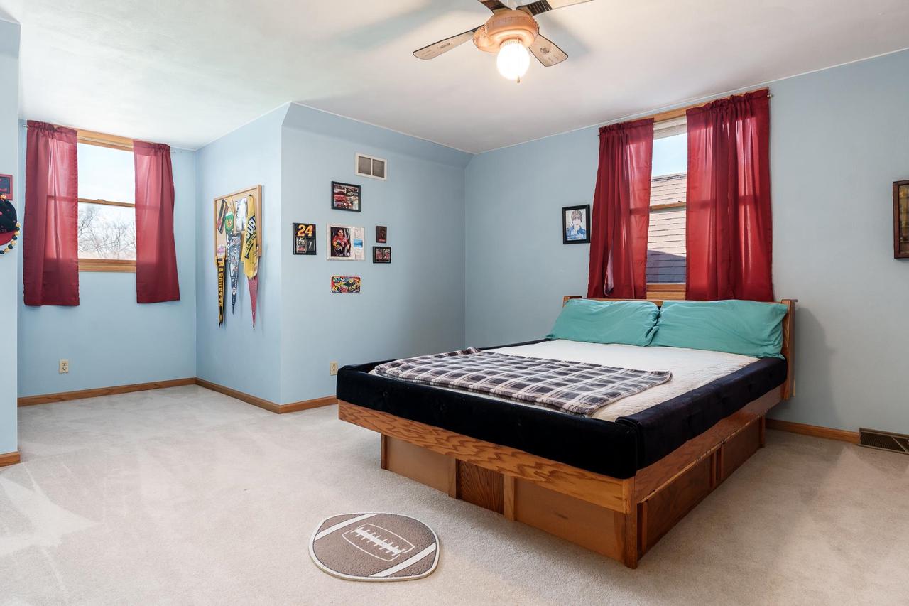 2827 South Waterford Court