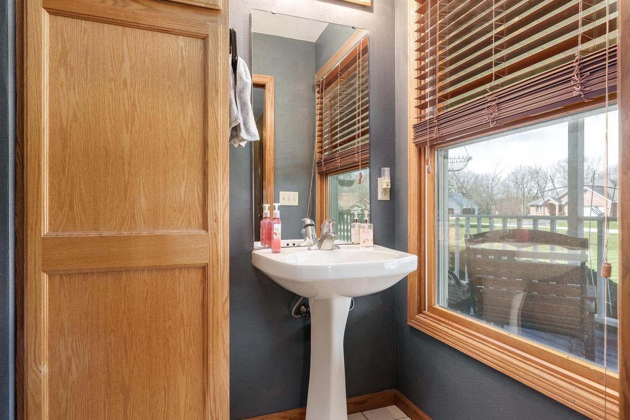 2827 South Waterford Court