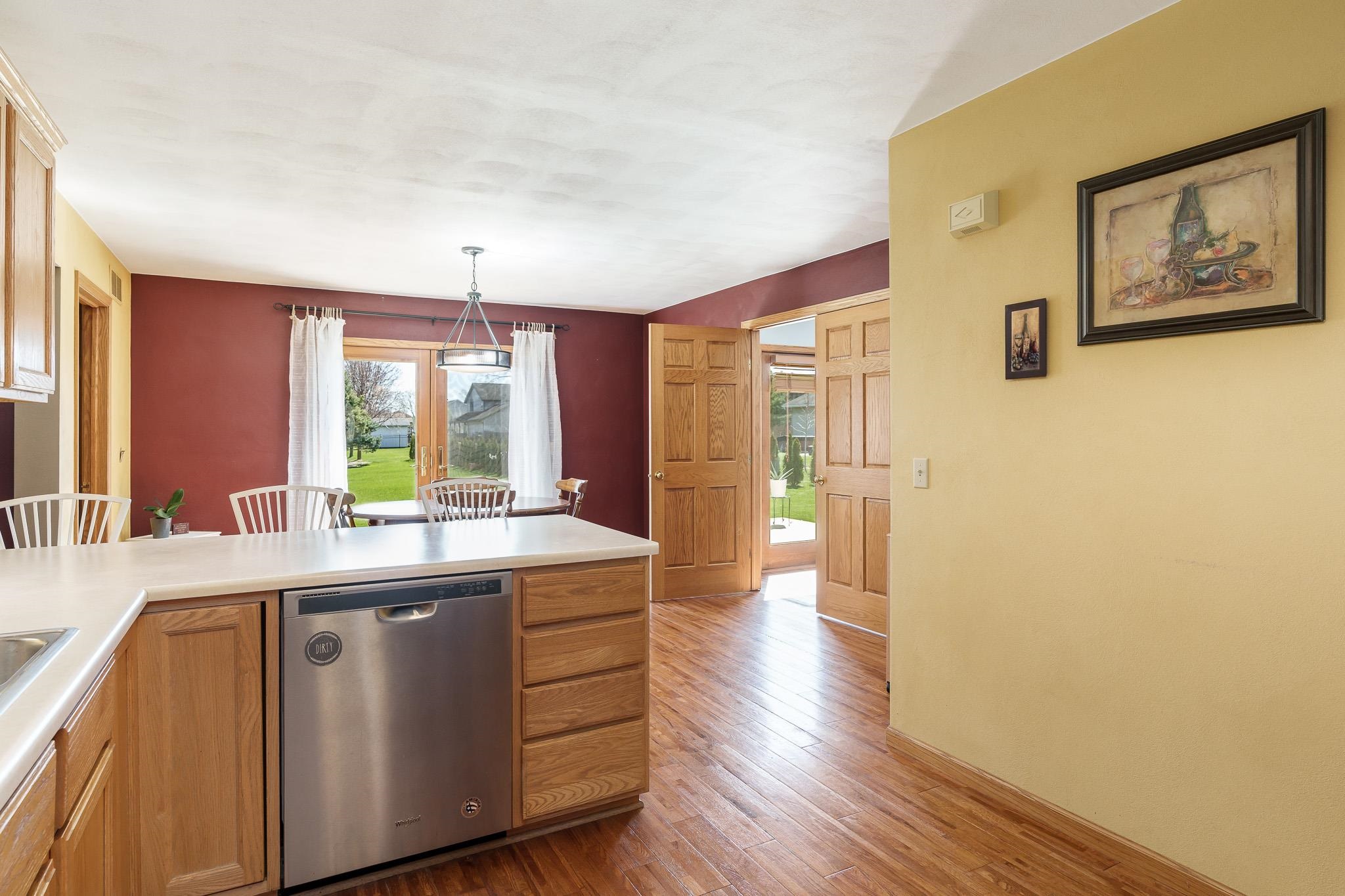 2827 S Waterford Court