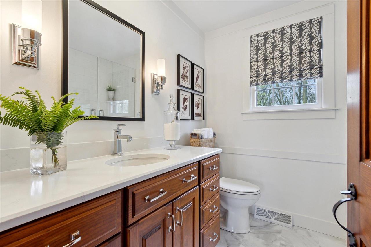 5112 East Rotamer Road