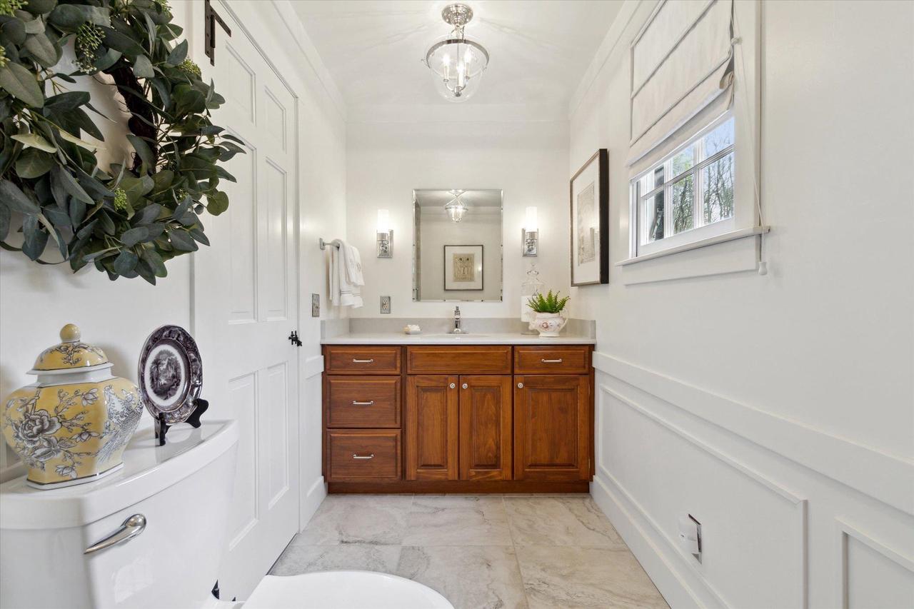 5112 East Rotamer Road