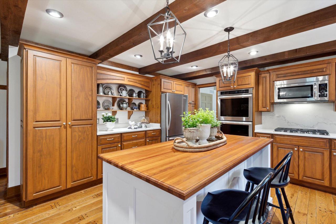 5112 East Rotamer Road