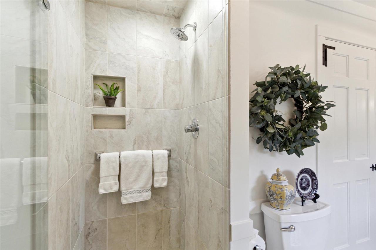 5112 East Rotamer Road