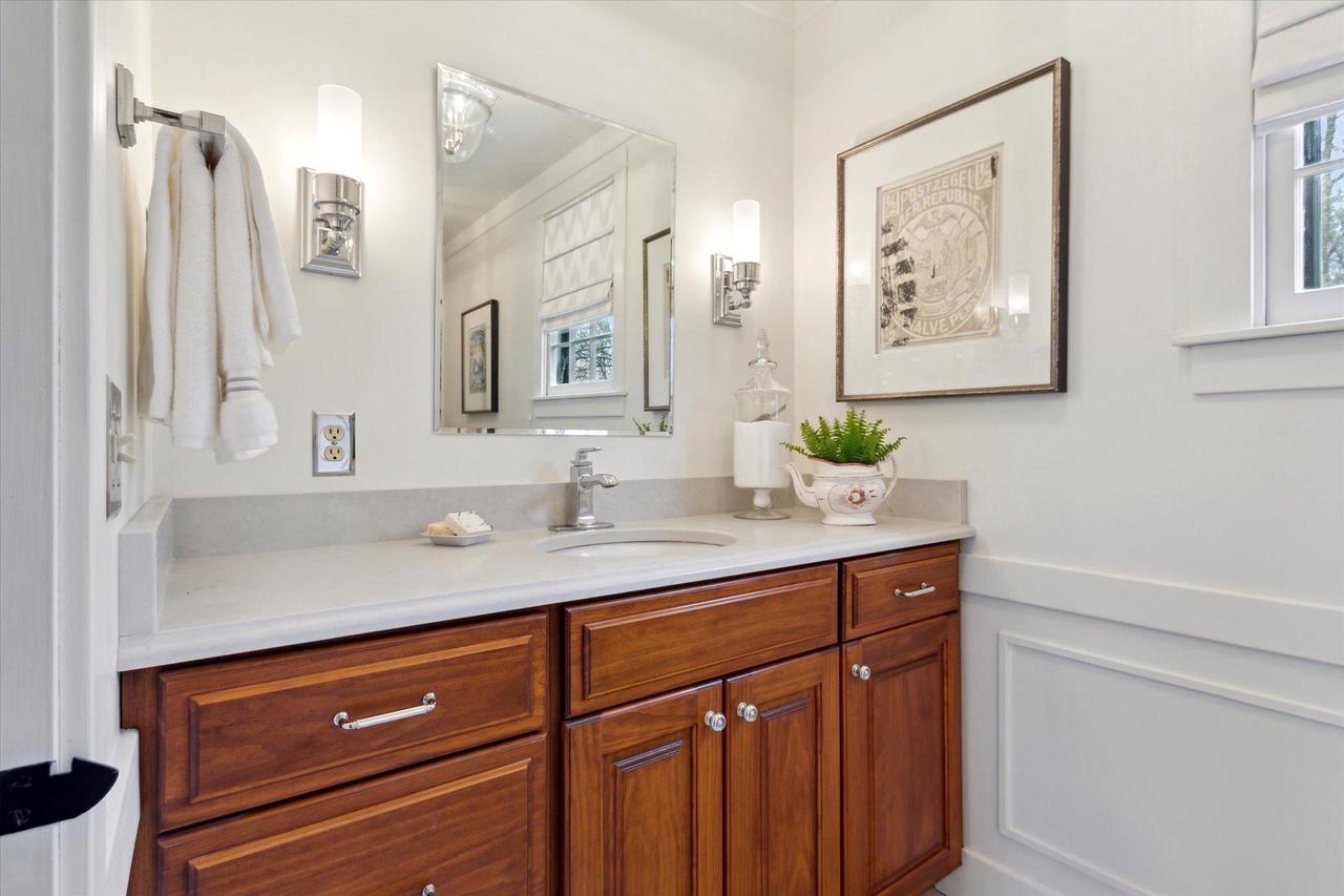 5112 East Rotamer Road