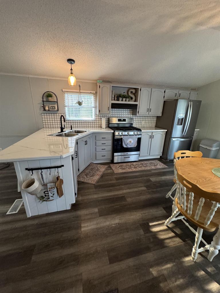 N7069 Godfrey Drive