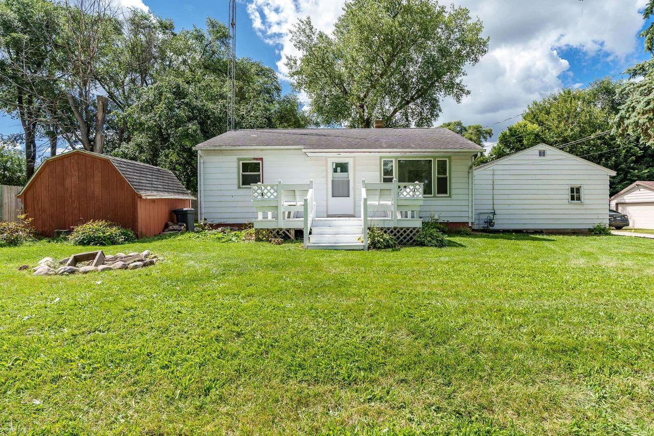 1949 South McKinley Avenue