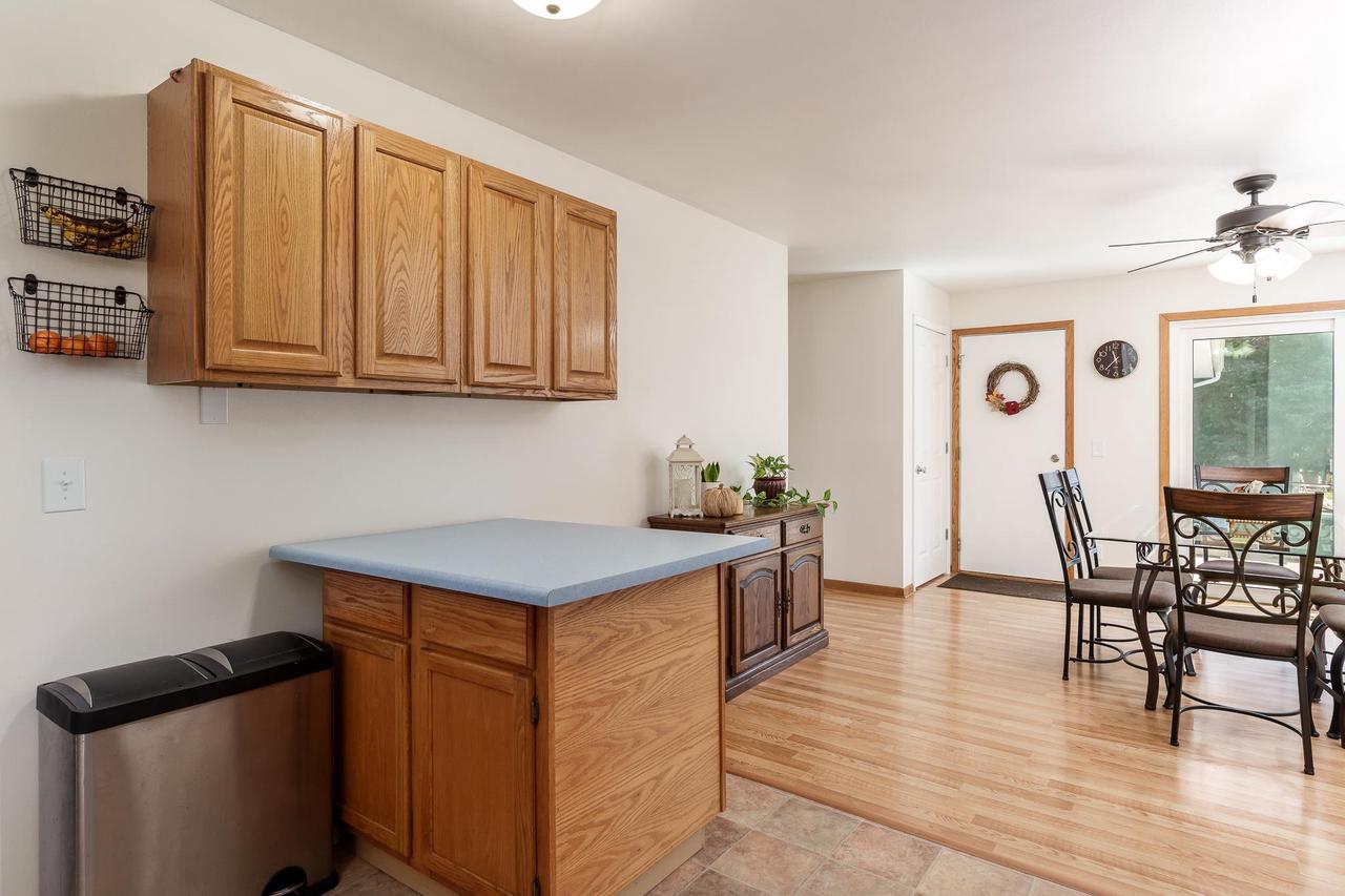 1331 West Burbank Avenue