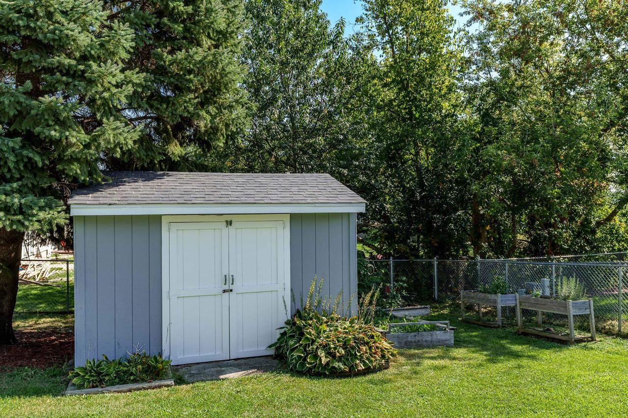 1331 West Burbank Avenue