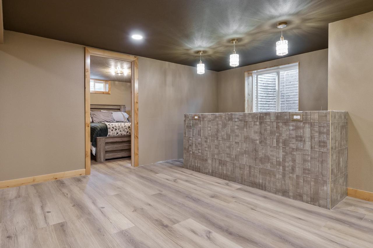 2126 North Polzin Road