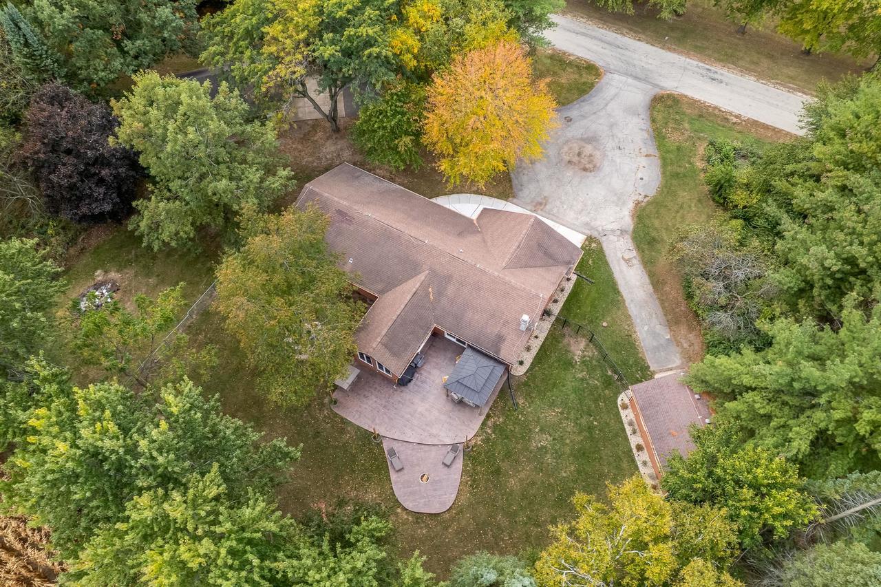 2126 North Polzin Road