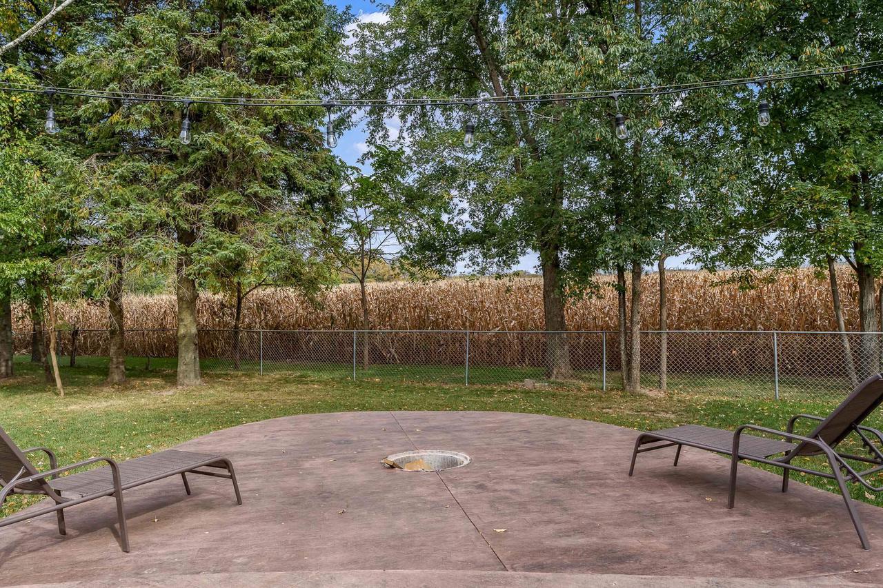 2126 North Polzin Road