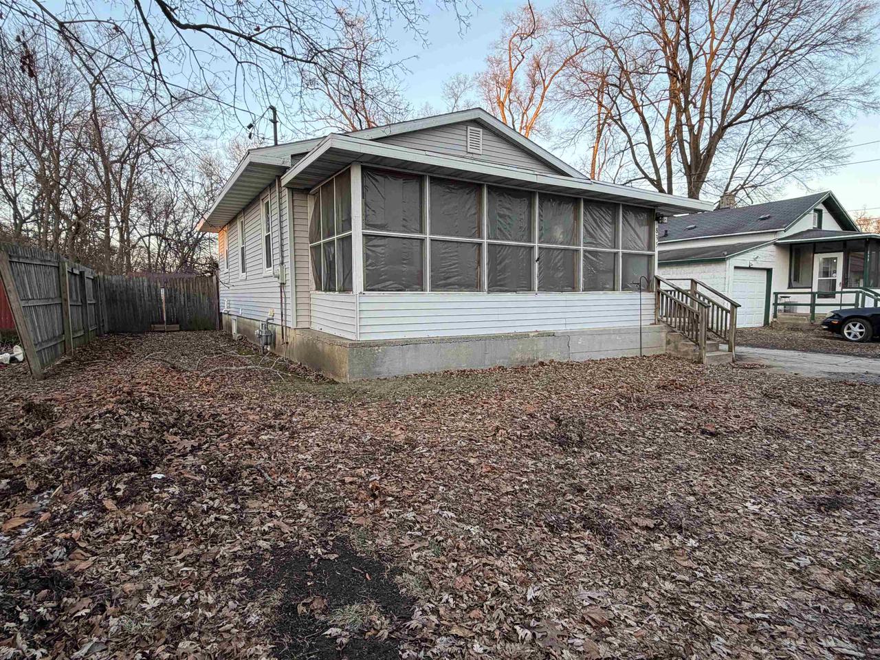 835 East Homeland Court