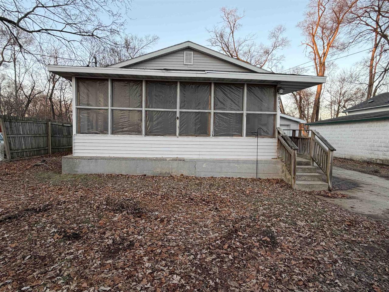 835 East Homeland Court