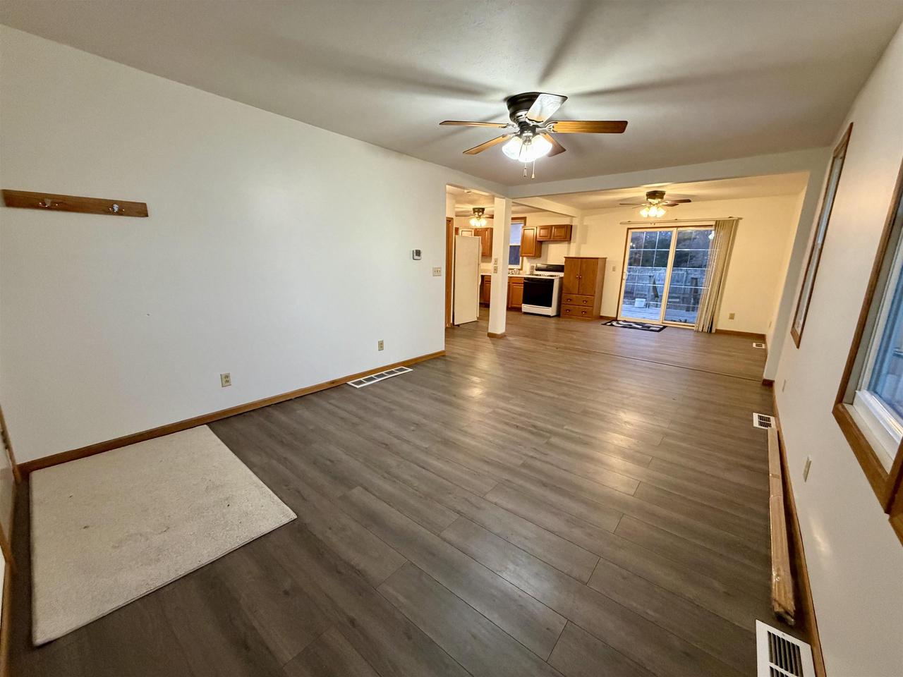835 East Homeland Court
