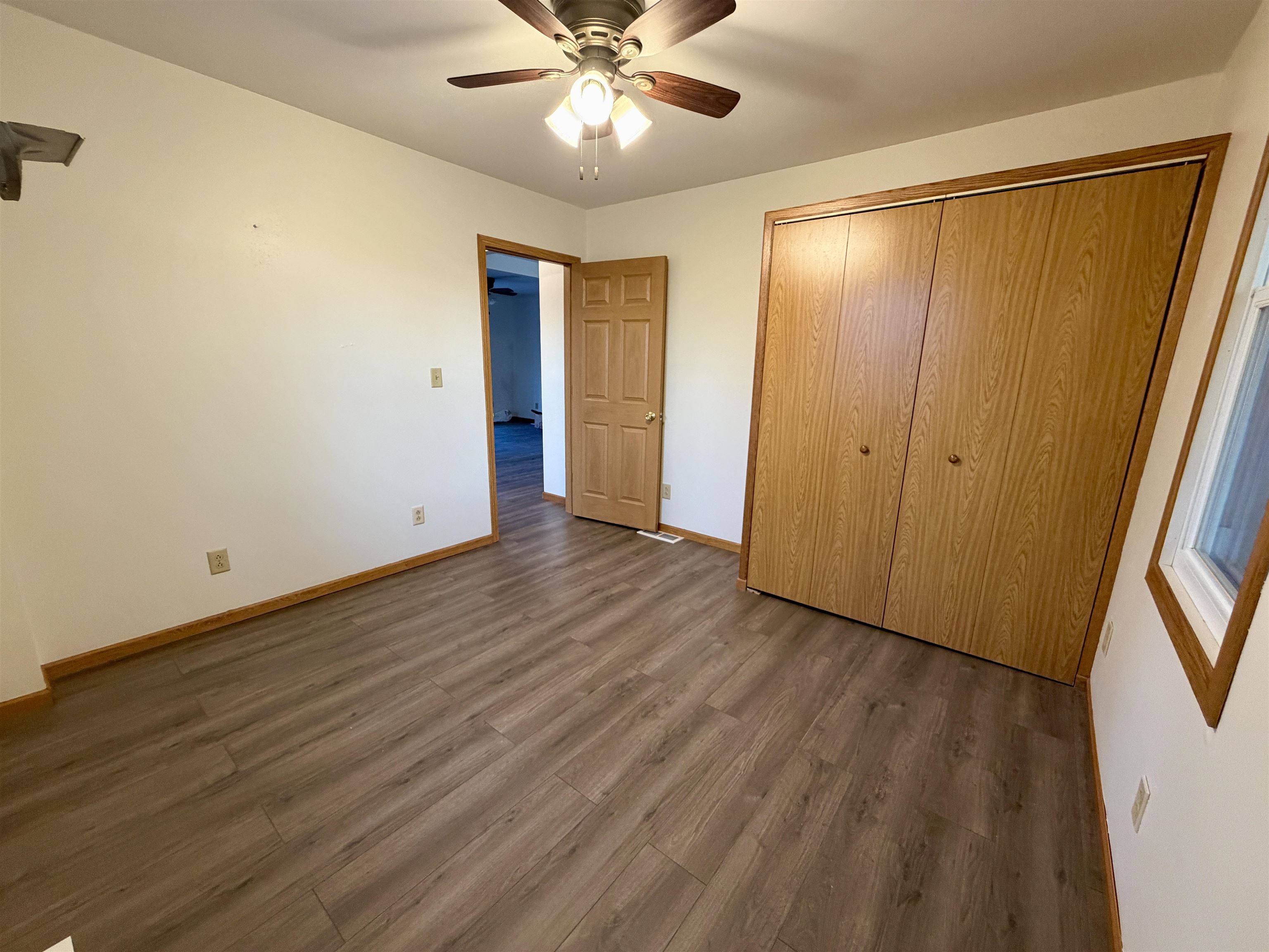 835 E Homeland Court