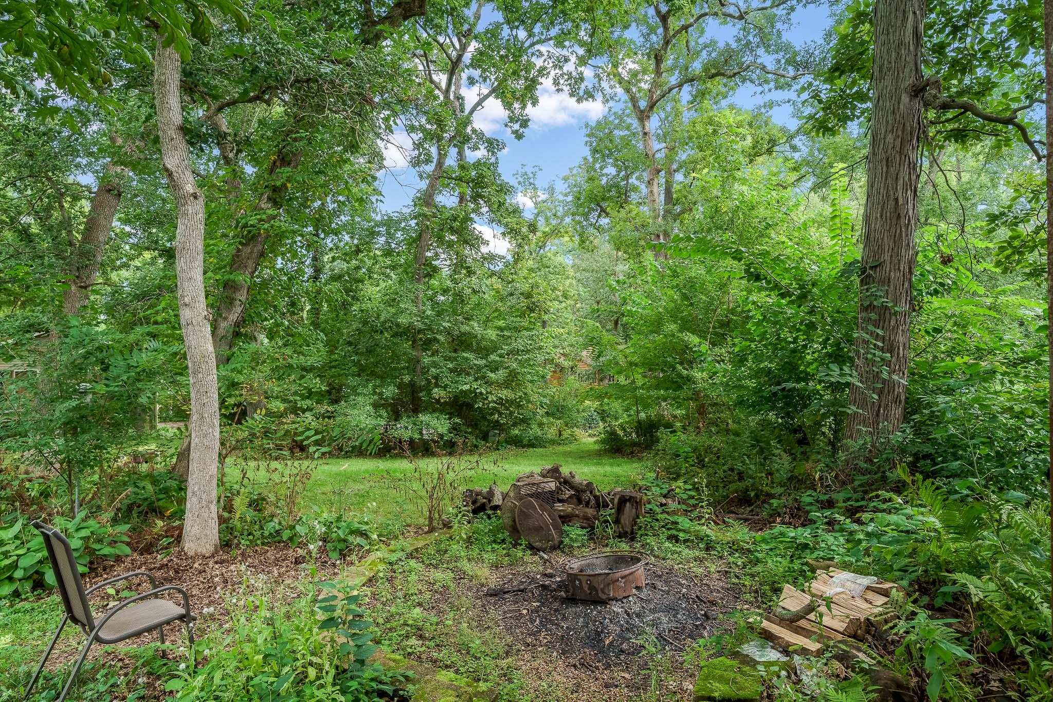 2030 Hillsdown Drive