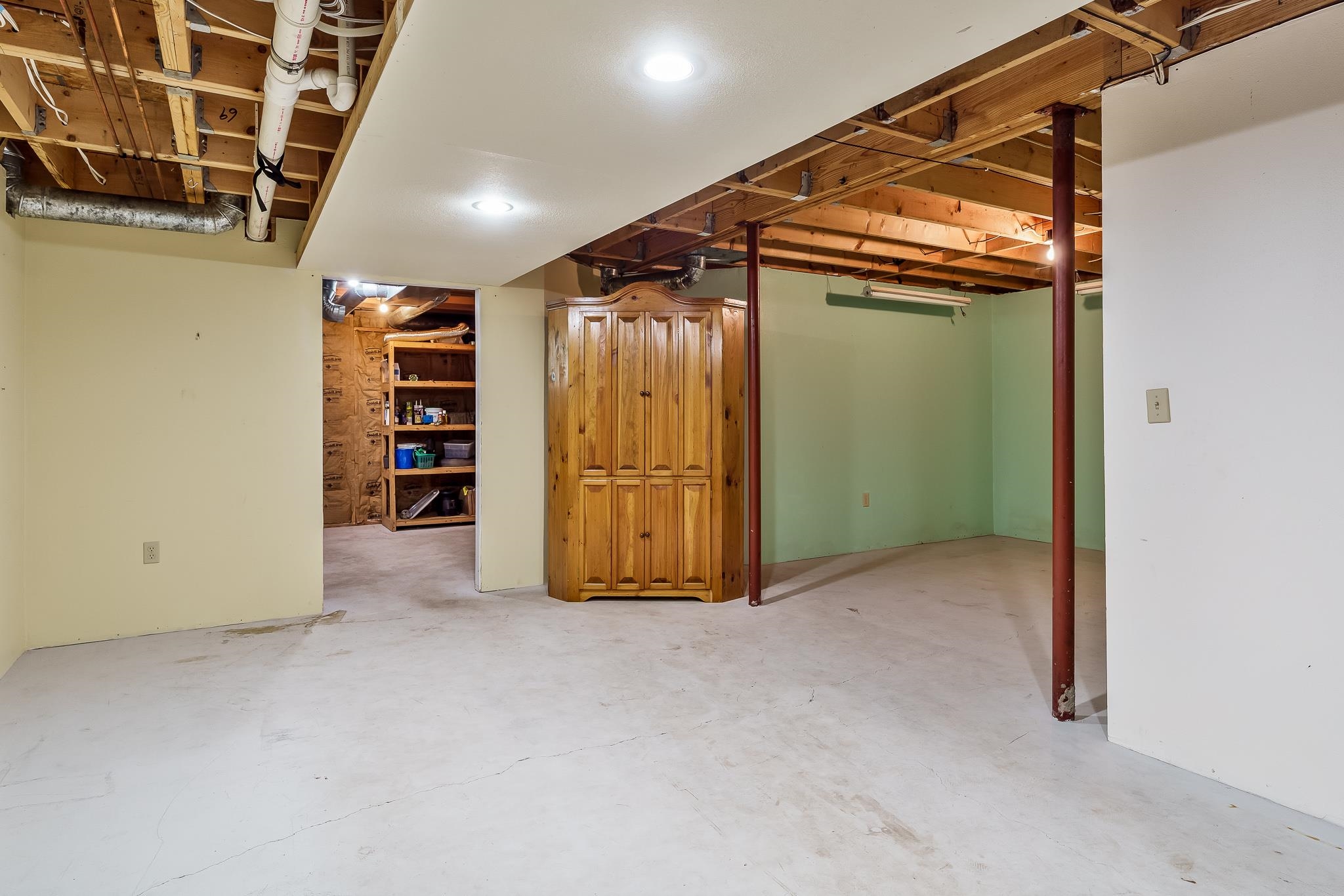 2030 Hillsdown Drive